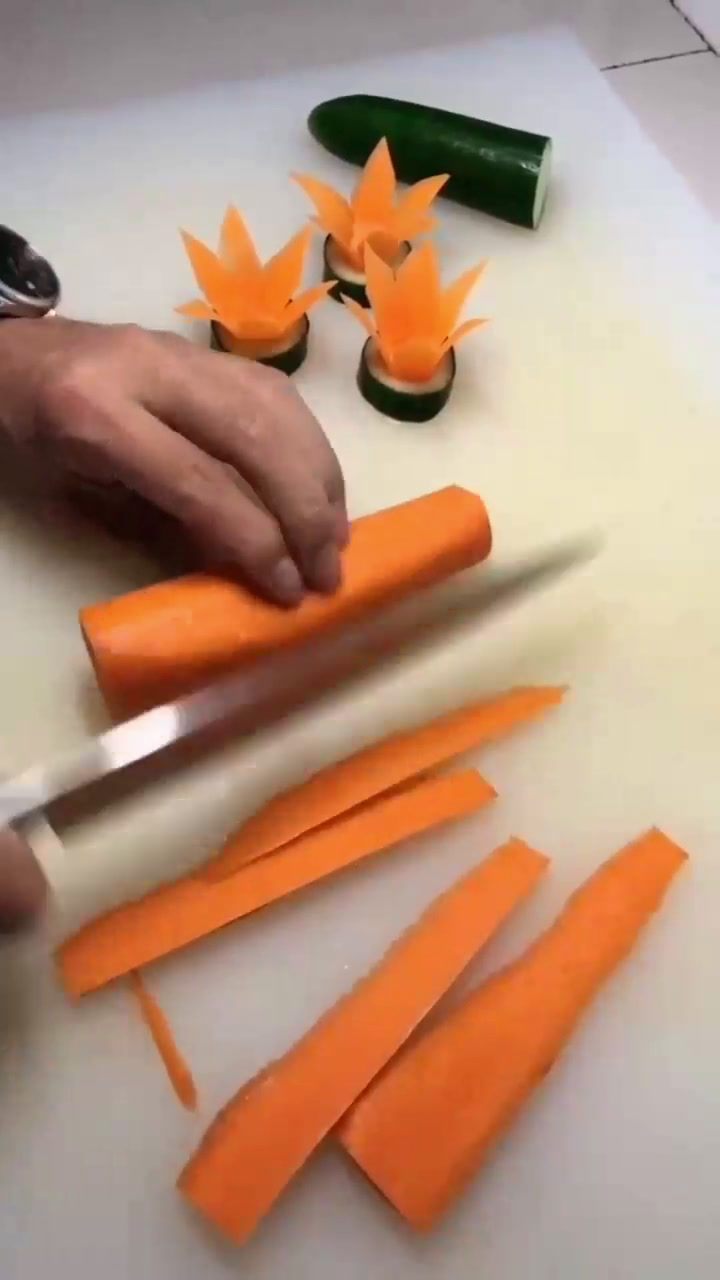 萝卜怎样用刀切花