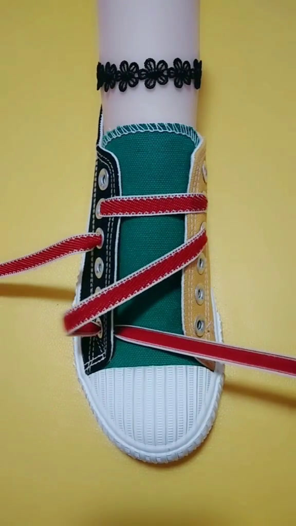 关于匡威帆布鞋鞋带系法