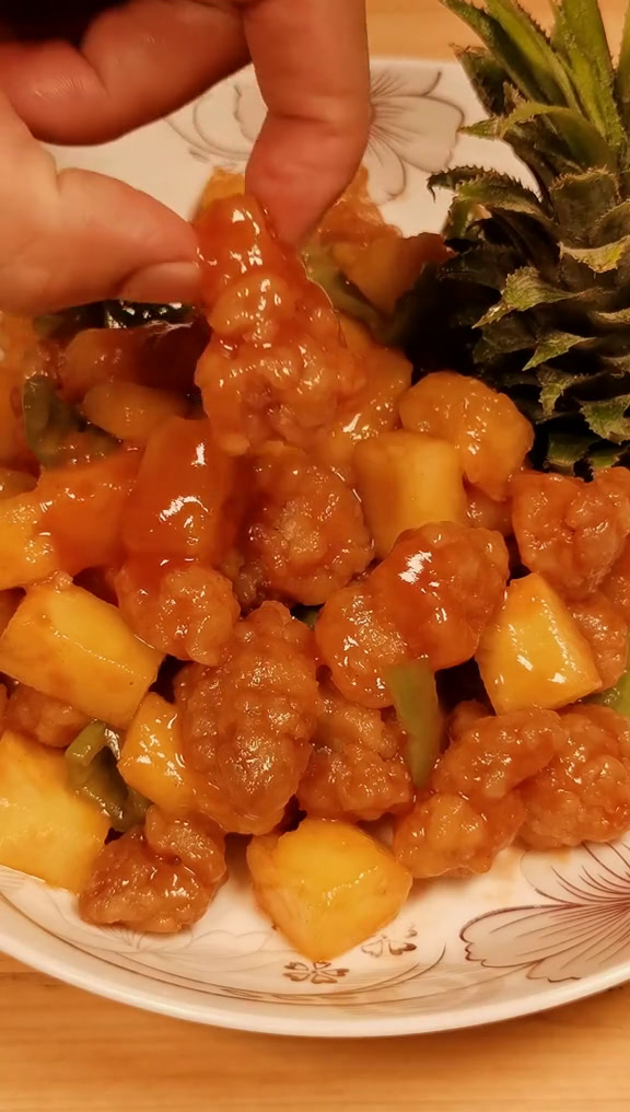 如何在家做菠萝鸡块好吃?