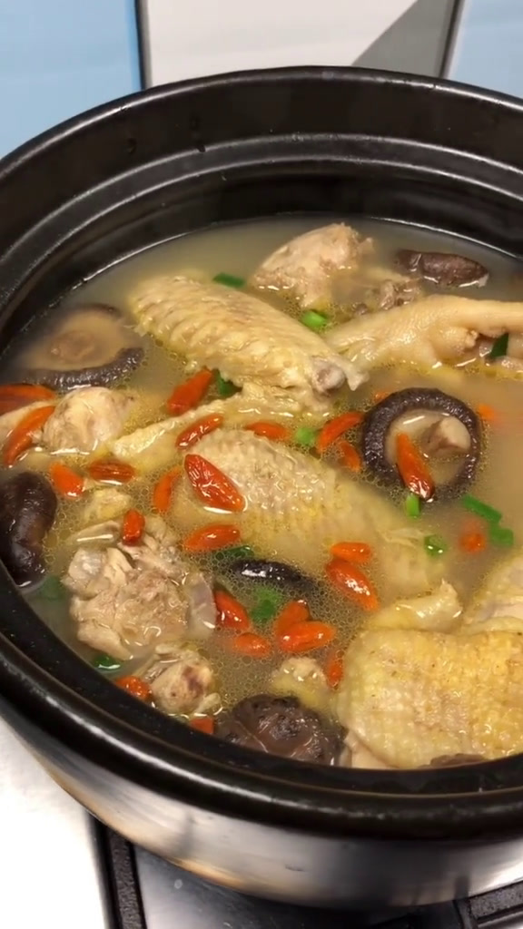砂锅小鸡炖蘑菇的做法有哪些