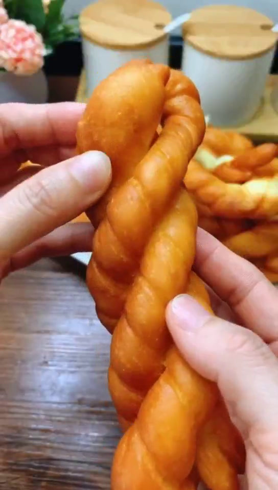 怎样炸麻花又软又蓬松
