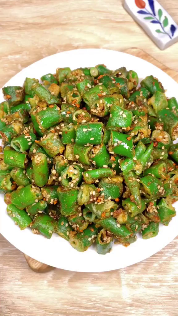 辣椒的做法,清炒辣椒怎么做好吃,清炒辣椒的家常做法