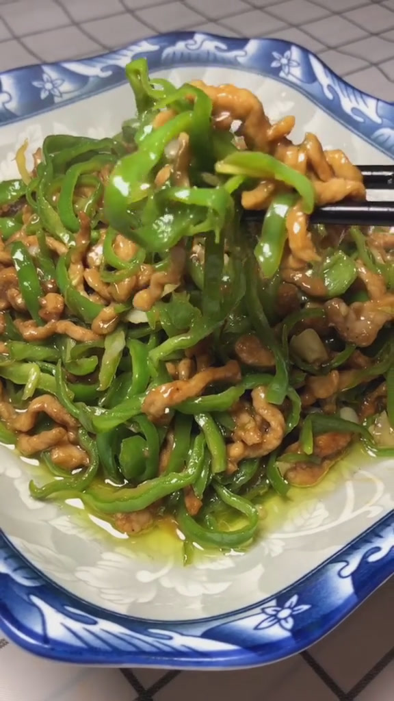 想做几个简单家庭拿手菜,谁有教程?