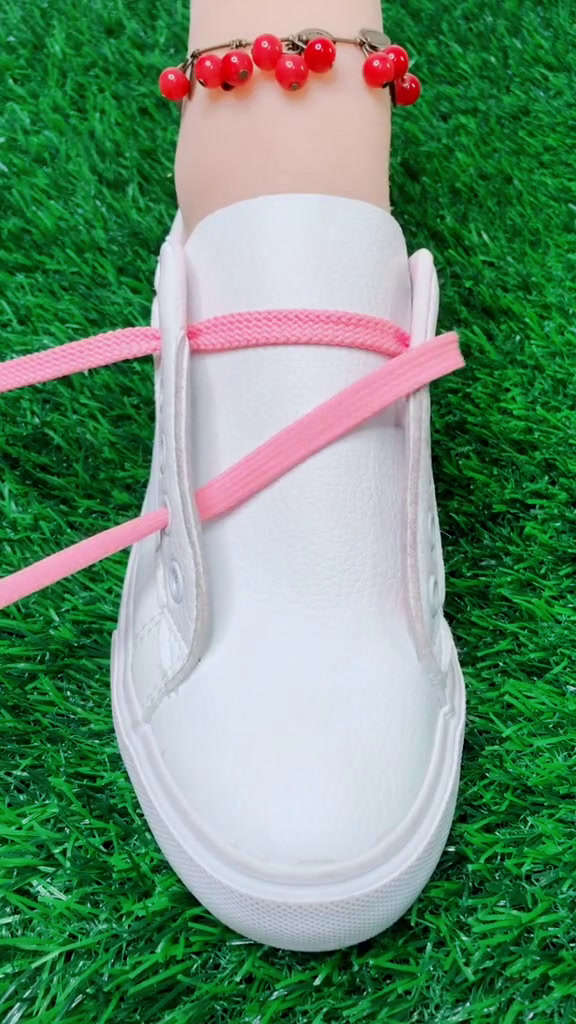 9孔军靴怎么穿鞋带,要那种鞋子不变形,而且好看的