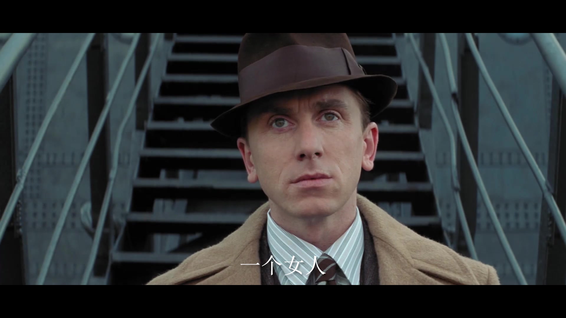 《海上钢琴师》男主为什么不选择下船